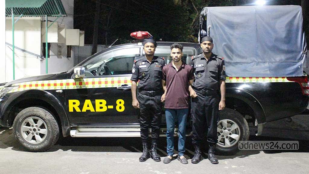 মাদারীপুরে মৃত্যুদণ্ডপ্রাপ্ত, ৯ বছর পর গ্রেপ্তার ঢাকায়