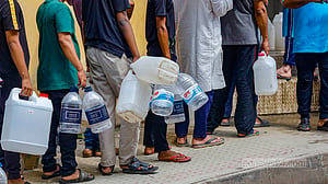 বিশুদ্ধ পানির সংকটে বনশ্রীবাসী