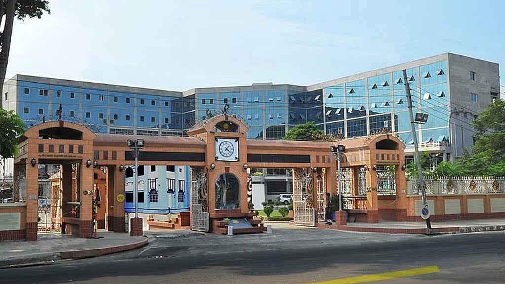 ডিএমপির তিন ডিসির রদবদল