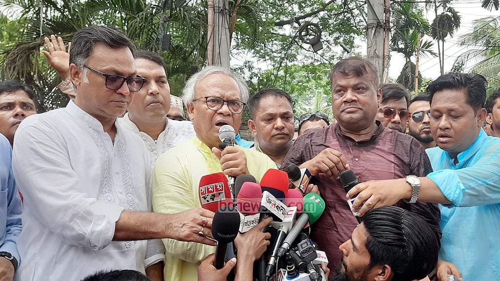 মামলায় জিয়াউর রহমানের নাম সরকারের নির্দেশে: রিজভী