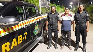 স্ত্রীকে খুন করে লাপাত্তা, সাত বছর পর ফাঁসির আসামি গ্রেপ্তার