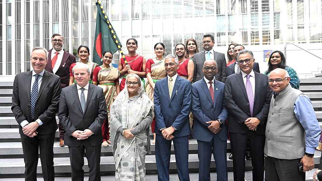 বাংলাদেশ কখনো ঋণের ফাঁদে পড়েনি: প্রধানমন্ত্রী