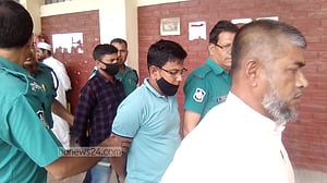 মনিরা পারভীন হত্যা মামলায় ৫ আসামির মৃত্যুদণ্ড