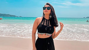 ফি ফি সৈকতে কোন গল্পের ইতি টানলেন তিশা?