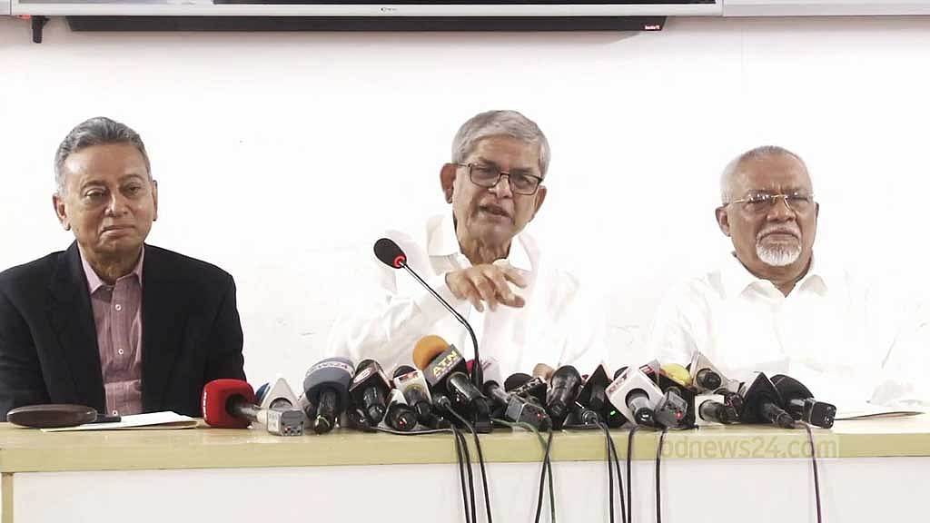 শিক্ষার কথা বলে, অথচ দাম বাড়ায় কলমের: বাজেট নিয়ে ফখরুল