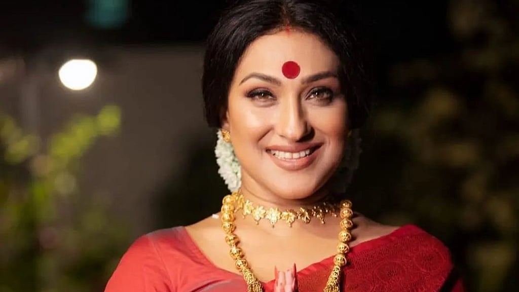 এবার সুচিত্রার অভিনীত চরিত্রে ঋতুপর্ণা