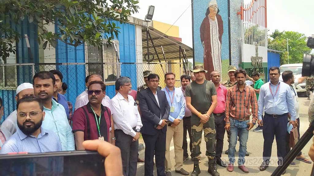 প্রধানমন্ত্রীর উপহারের আম গেল ভারতে