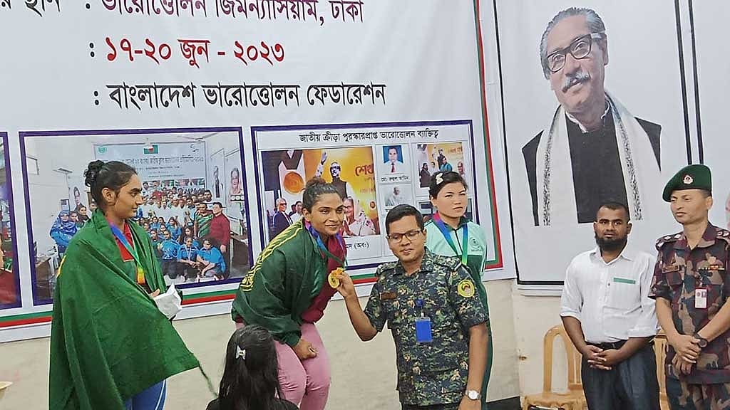 জাতীয় ভারোত্তোলনে মাবিয়ার সোনা জয়
