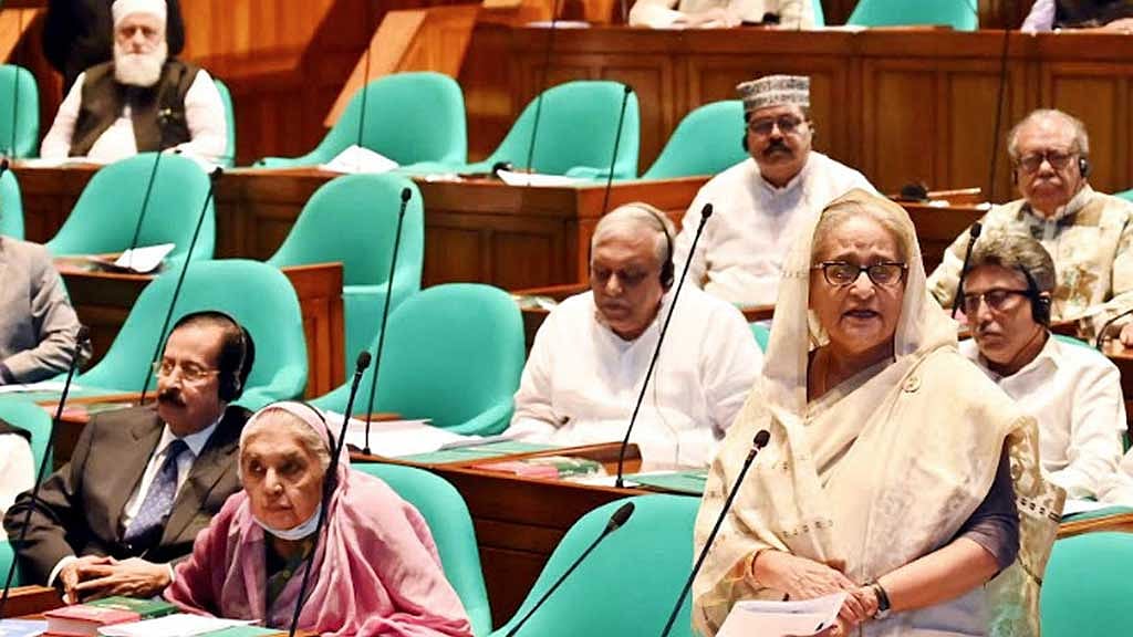 বৈশ্বিক সংকট শেষের ঠিক নেই, বিদ্যুতে সাশ্রয়ী হতে বললেন প্রধানমন্ত্রী