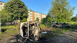 রাশিয়ার সীমান্ত শহর ও ২ তেল শোধনাগারে হামলা