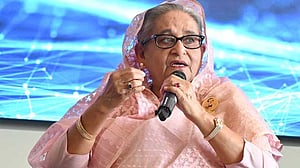 অর্থনীতিতে বাংলাদেশ এখন মর্যাদাপূর্ণ অবস্থানে: শেখ হাসিনা
