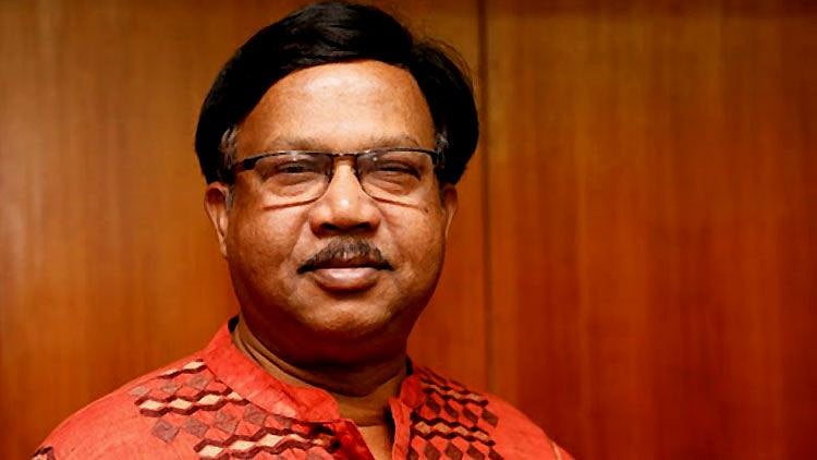 পরিচালনা পরিষদ কেবল নামেই, শিল্পকলায় লাকীই সব?