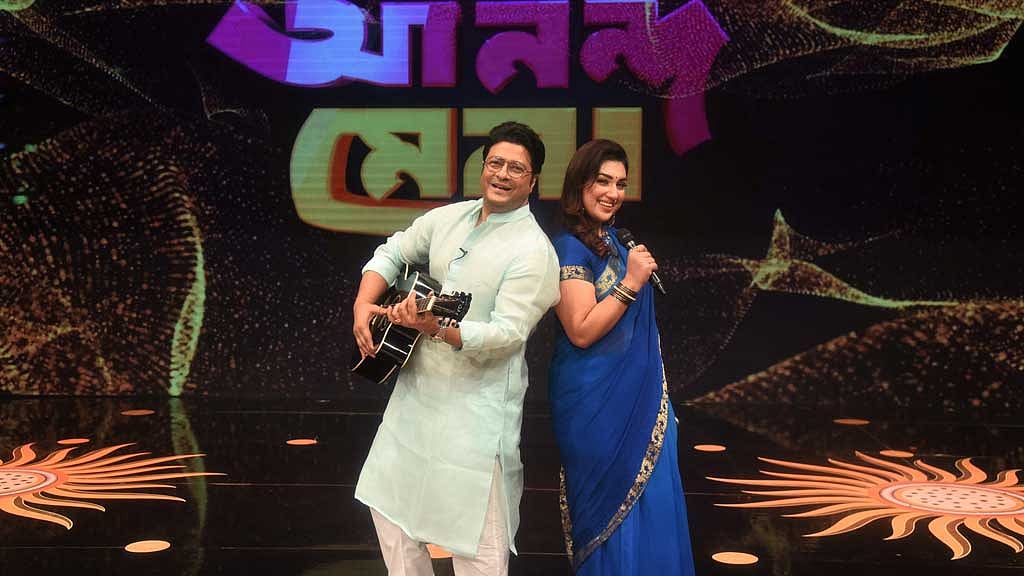 বিটিভির ‘আনন্দ মেলা’ উপস্থাপনায় ফেরদৌস-অপু