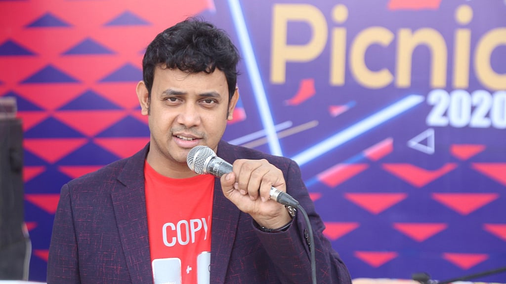 কৌতুক অভিনেতা রনিকে মারধর, গাড়ি ভাঙচুরের অভিযোগ