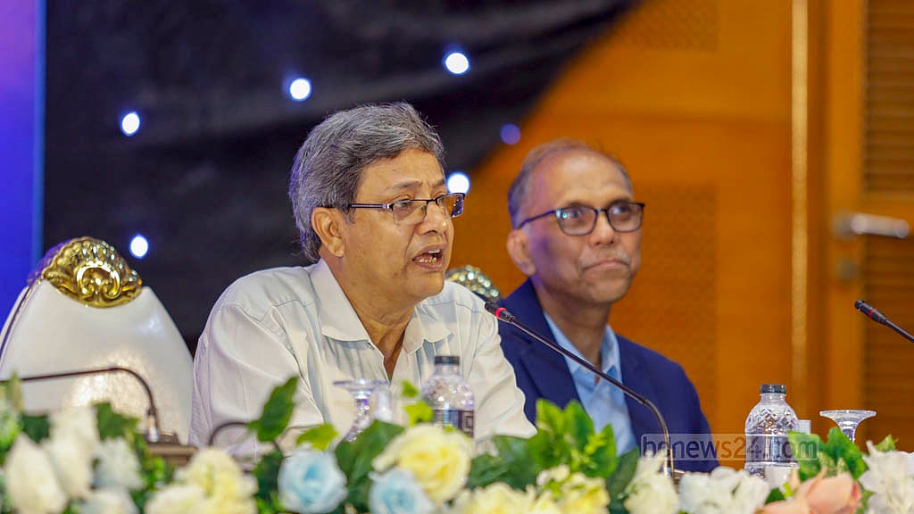 রিটার্ন দিলেই ২০০০ টাকা কর কেন, ব্যাখ্যা দিলেন এনবিআর চেয়ারম্যান