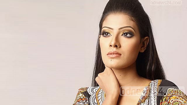 গলায় বয়সের ছাপ রোধে করণীয়
