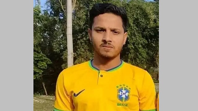 নরসিংদীতে ফুটবল খেলাকে কেন্দ্র করে হামলায় বিশ্ববিদ্যালয়ের ছাত্র নিহত