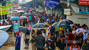 ঈদযাত্রায় বৃষ্টির ভোগান্তি