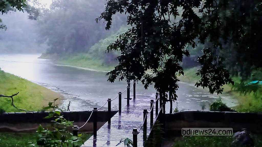 ফয়’স লেক বেইস ক্যাম্পে রোমাঞ্চের হাতছানি