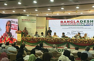বেসরকারি বিশ্ববিদ্যালয়ে পিএইচডি, ভাবতে বললেন শিক্ষামন্ত্রী