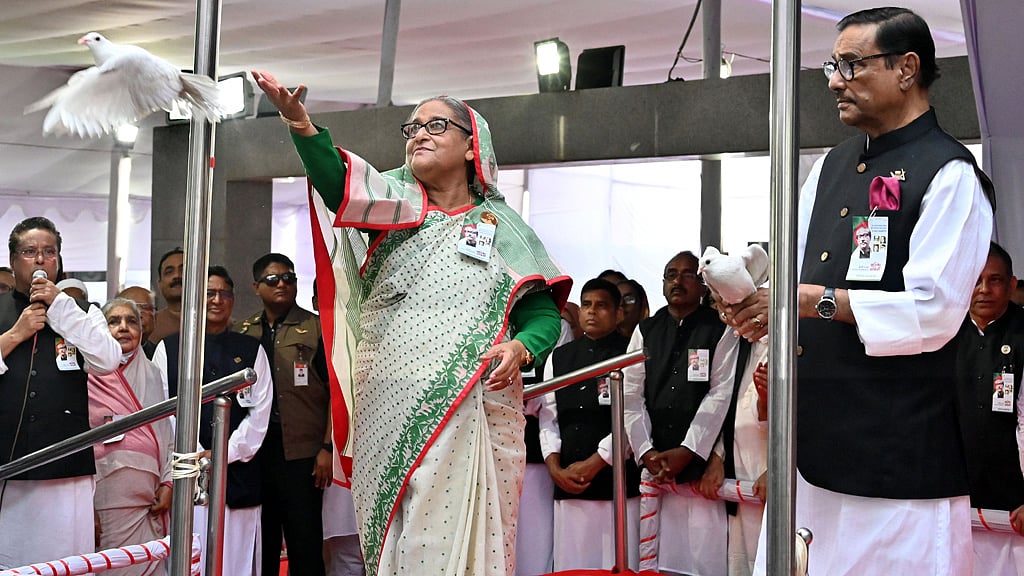 বঙ্গবন্ধুর আদর্শ নিয়ে বাংলাদেশ এগিয়ে যাবে: শেখ হাসিনা