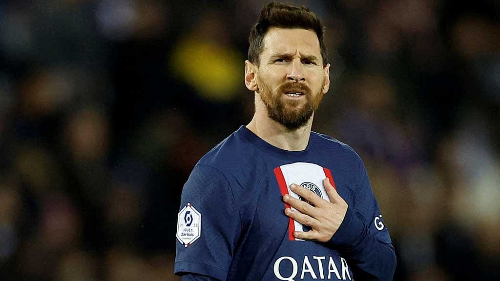 পিএসজির জার্সিতে শেষবার খেলতে নামছেন মেসি