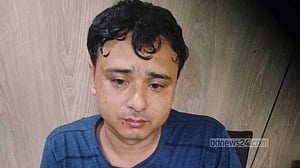 জাবিতে ভর্তি পরীক্ষায় প্রক্সি দিতে এসে রাবির সাবেক শিক্ষার্থী আটক