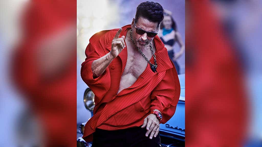 সিনেমা হিট বা ফ্লপ, কাজ ছাড়েন না অক্ষয়