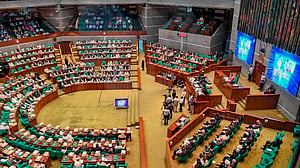 রাষ্ট্রায়ত্ত প্রতিষ্ঠানের কর্মচারী গ্রেপ্তারেও অনুমতি লাগবে