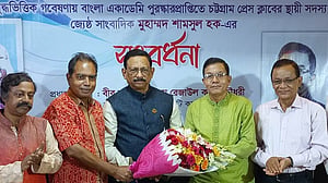 মুক্তিযুদ্ধের ইতিহাস প্রণয়নে নির্মোহ গবেষণা প্রয়োজন: মেয়র রেজাউল