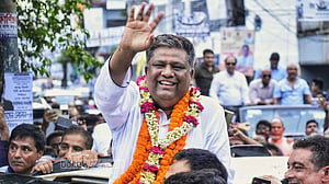 ভোটে জিতে সিলেটের মেয়র হচ্ছেন আনোয়ারুজ্জামান