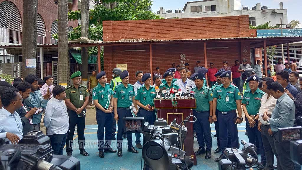 ঢাকা ‘ছিনতাইকারীমুক্ত’ না হওয়া পর্যন্ত অভিযান চলবে: ডিএমপি কমিশনার