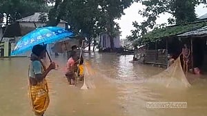 নেত্রকোণায় উত্তাল হচ্ছে উব্ধাখালি, ডুবছে নিম্নাঞ্চল