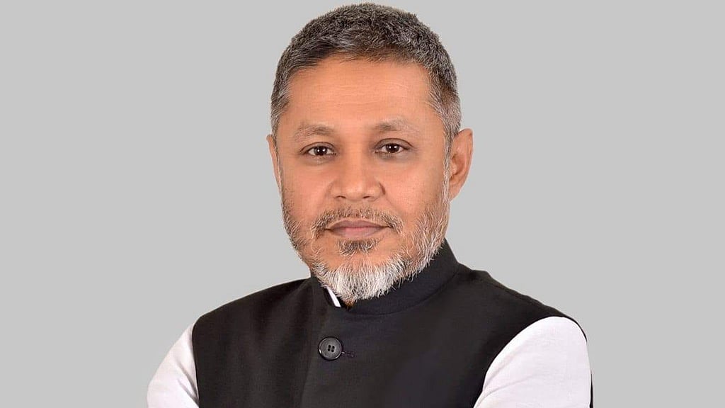 ভোটের আগে অনুদান, মহিউদ্দিন বাচ্চুর বিরুদ্ধে মামলা