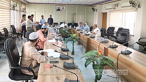 যশোর বিশ্ববিদ্যালয়ে ‘জাল সনদে’ চাকরি, কর্মচারী বরখাস্ত