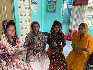 সাঁতার প্রশিক্ষণে মাসিকের বাধা পেরোতে ‘মেন্সট্রুয়াল কাপ’