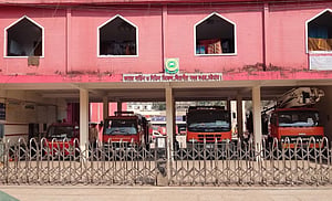 চট্টগ্রাম নগরীতে বিদ্যুৎ উপকেন্দ্রে আগুন