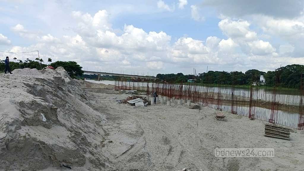 শীতলক্ষ্যার তীর দখল, গাজীপুরে শিল্প কারখানাকে ২ লাখ টাকা জরিমানা