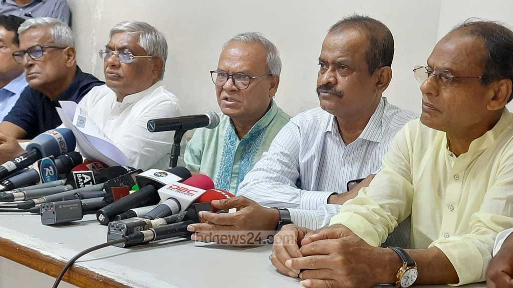 ‘মহাসমাবেশ’র অনুমতির অপেক্ষায় বিএনপি: রিজভী