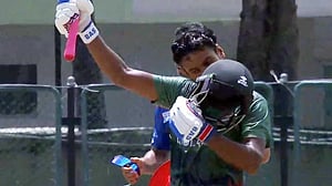 শ্রীলঙ্কায় জয়ের সেঞ্চুরি, ফিফটির কাছে বিদায় সৌম্যর 