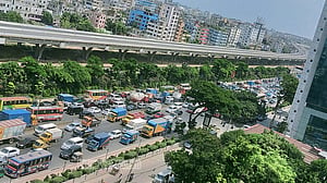 পেছনে যানজট নিয়ে এগোচ্ছে বিএনপির পদযাত্রা