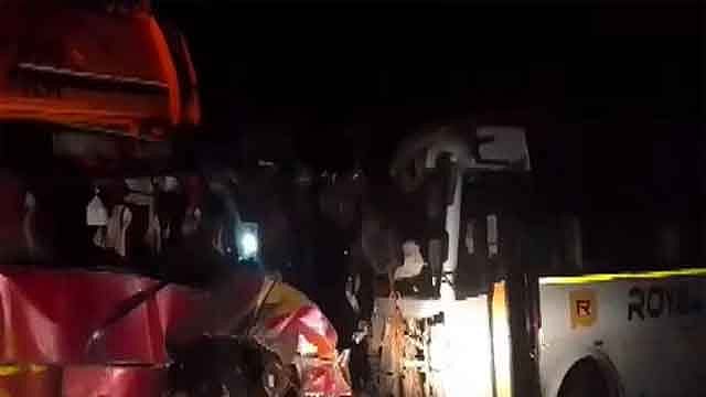 ভারতের মহারাষ্ট্রে বাস দুর্ঘটনায় নিহত ৬, আহত ২০