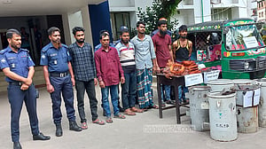 ফেনীতে পল্লী বিদ্যুতের ট্রান্সফরমারসহ সরঞ্জাম উদ্ধার, গ্রেপ্তার ৬