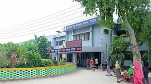 নাটোরে চালকের গলাকেটে অটোভ্যান ছিনতাই, ৪ দিনে চুরি হয়েছে আরও ২টি