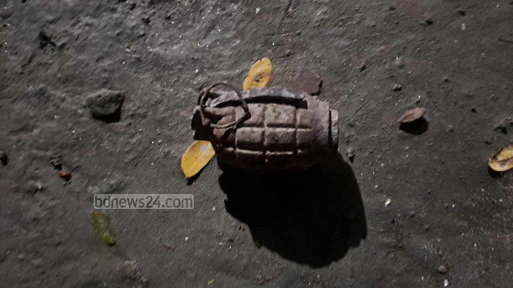 মাদারীপুরে একটি গ্রেনেড উদ্ধার