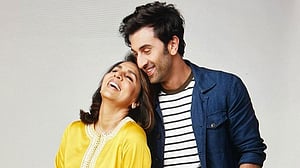 মা-ছেলের আরও ‘কাছাকাছি’ আসার গল্প