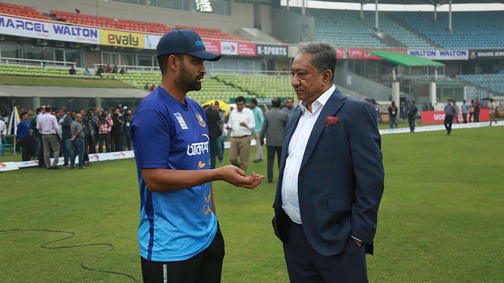 এই সময়ে তামিমের অবসর বাংলাদেশ ক্রিকেটের জন্য ক্ষতিকর: বিসিবি সভাপতি