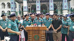 জনভোগান্তি হলে রাজনৈতিক কর্মসূচিতে নিষেধাজ্ঞা: ডিএমপি কমিশনার