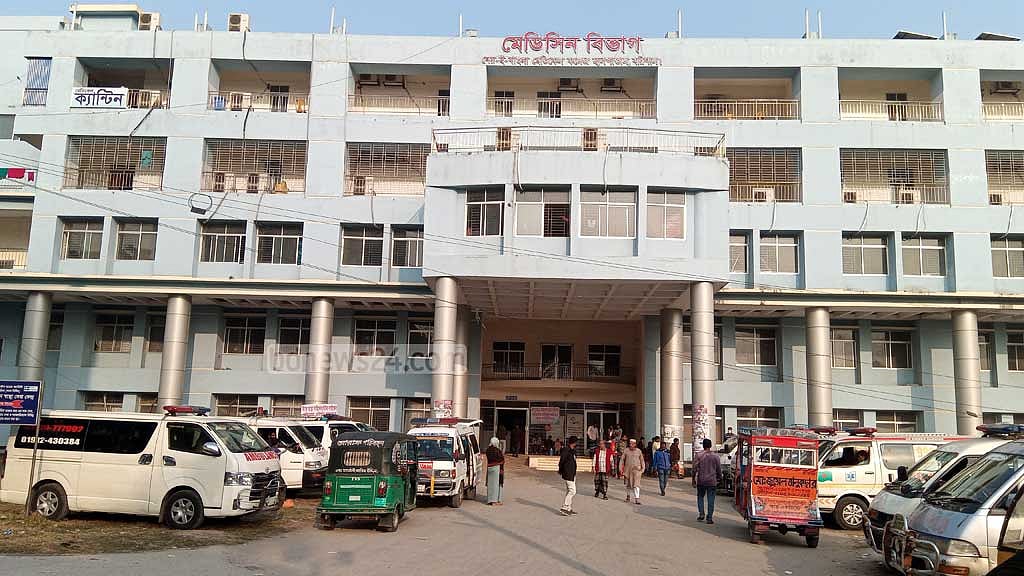 বরিশালে ২৪ ঘণ্টায় হাসপাতালে ভর্তি শতাধিক ডেঙ্গু রোগী