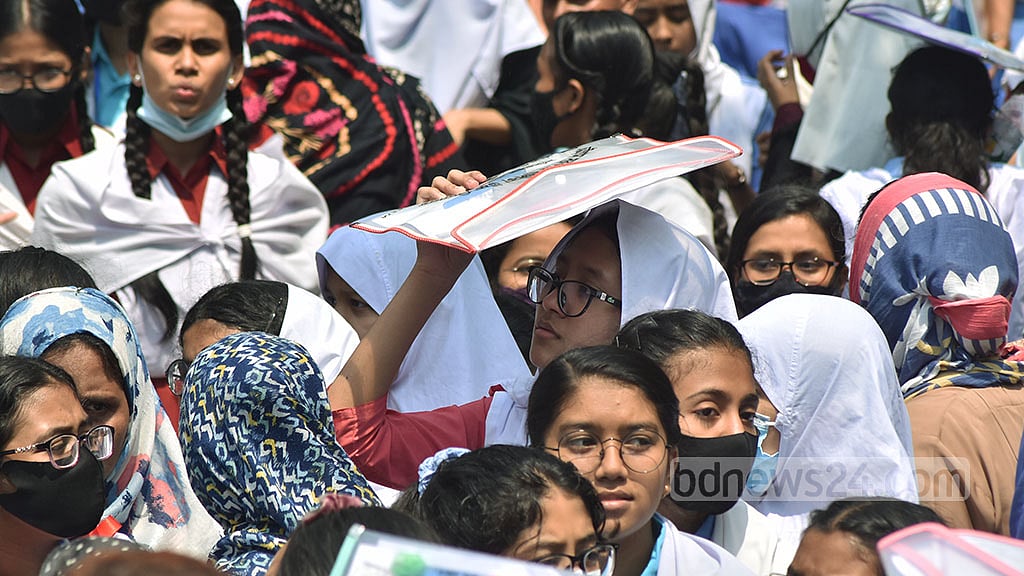 ফেব্রুয়ারিতে ফিরছে এসএসসি, পরীক্ষা হবে সব বিষয়ে